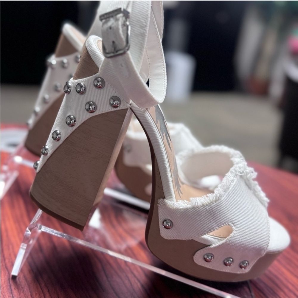Gianni Bini x DANNIJO Daisy Denim Studded Platform Sandals - Picture 9 of 12